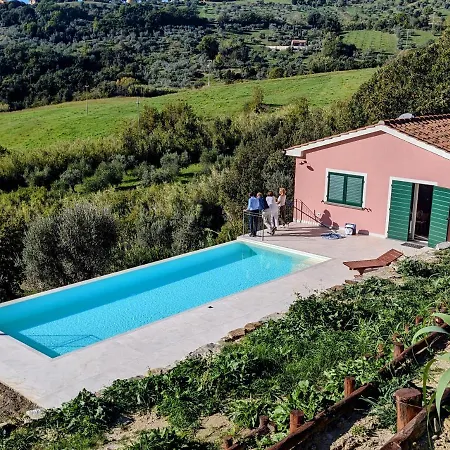 Casetta Maya * Riparbella